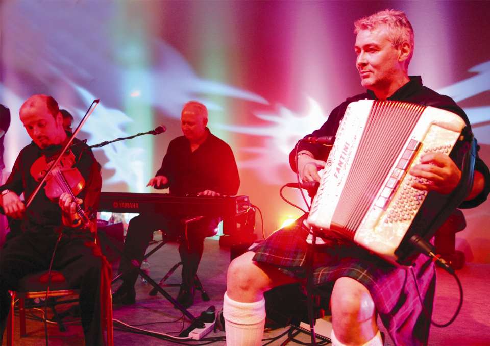 Gleneagles Ceilidh Band Main