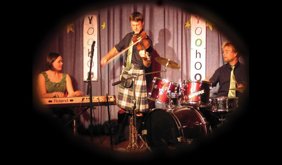 Folk Band Scotland 1